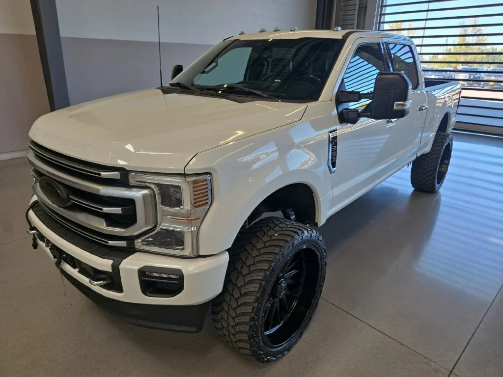 Used 2022 White Ford Platinum image 36