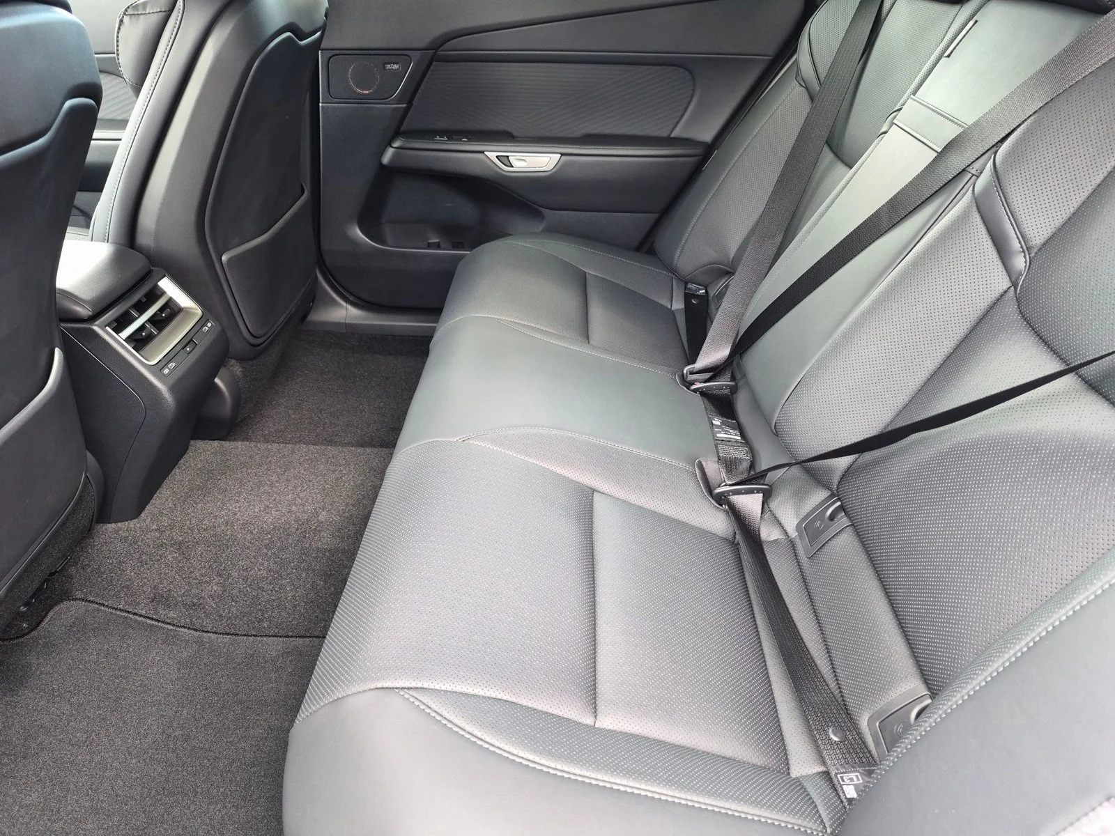 New 2026 Wavelength Lexus ES 350h PREMIUM+ image 14