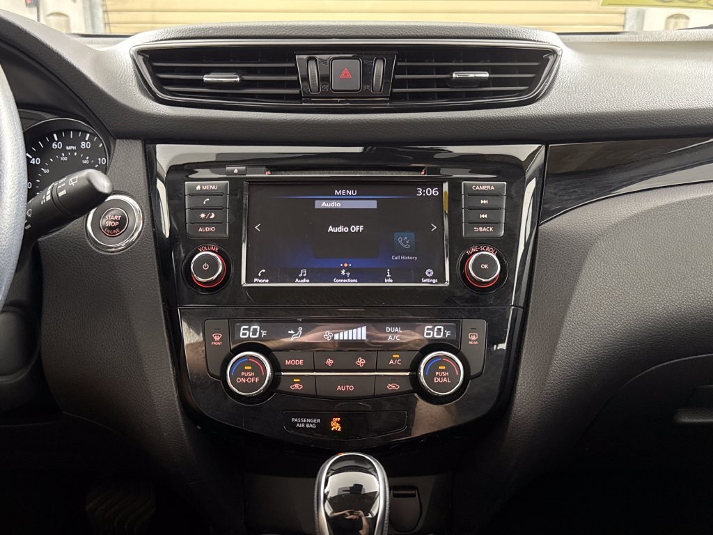 2021 Nissan Rogue Sport SV - Photo 18