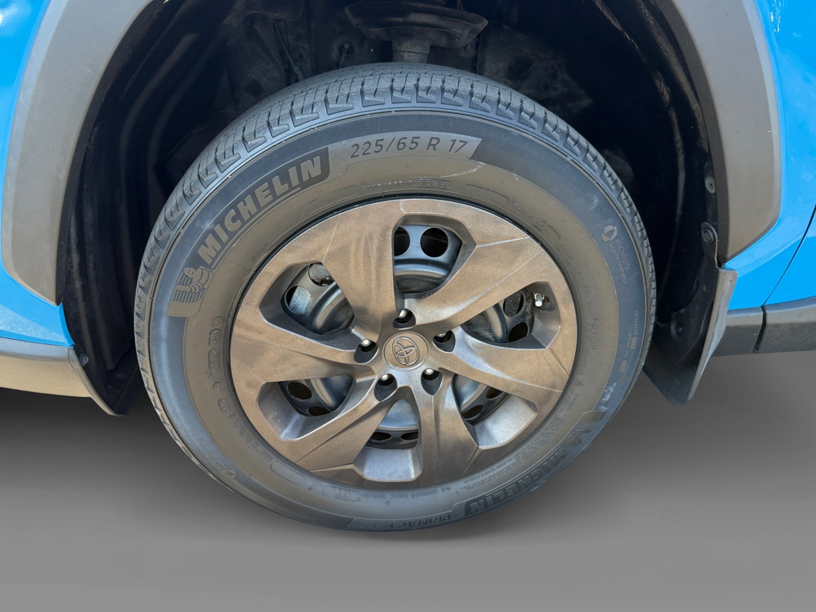 Used 2019 Blue Flame Toyota LE image 9