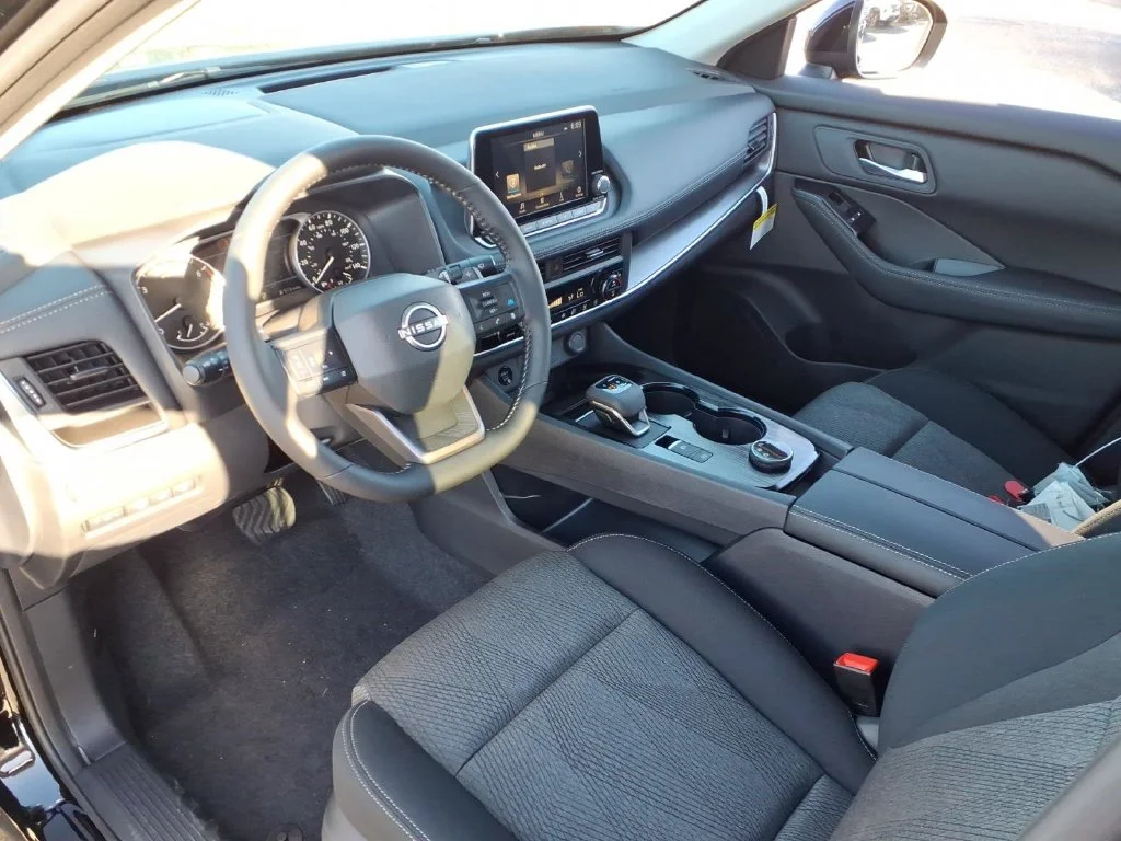 New 2026 Super Black Nissan SV image 12