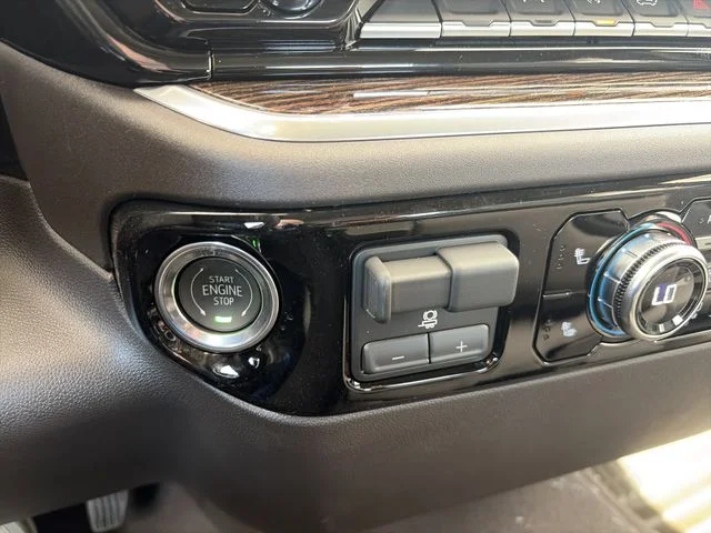 New 2026 White GMC SLE image 14
