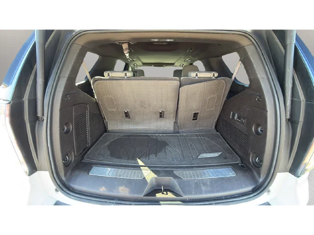Used 2022 Beige Chevrolet Z71 image 34