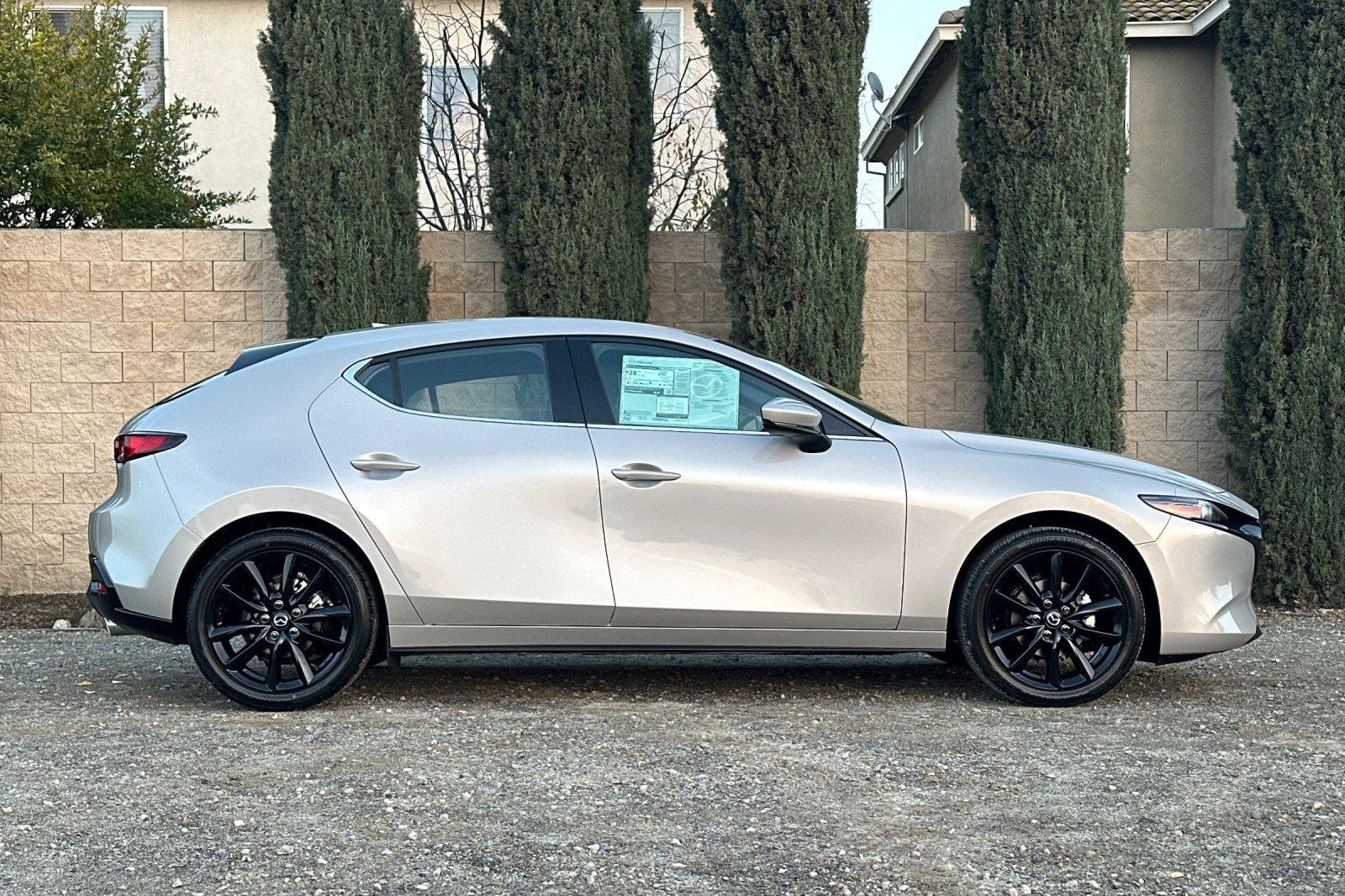 New 2026 Platinum Quartz Metallic Mazda 2.5 S Premium image 3