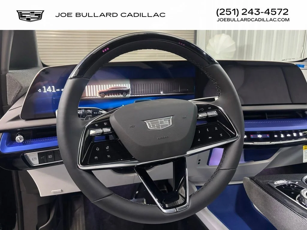 2025 Cadillac OPTIQ Sport 2 - Photo 8