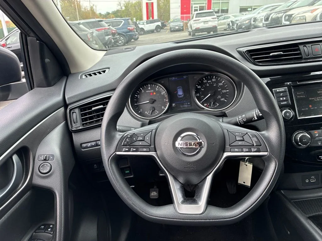 Used 2020 Gray Nissan S image 26