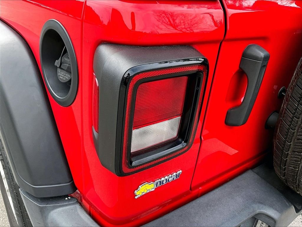 Used 2023 Firecracker Red Clearcoat Jeep Sport S image 33