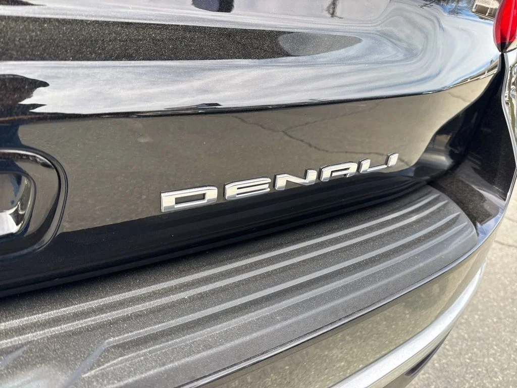 Used 2024 Black GMC Denali image 34