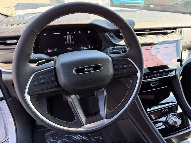 New 2026 White Jeep  image 16