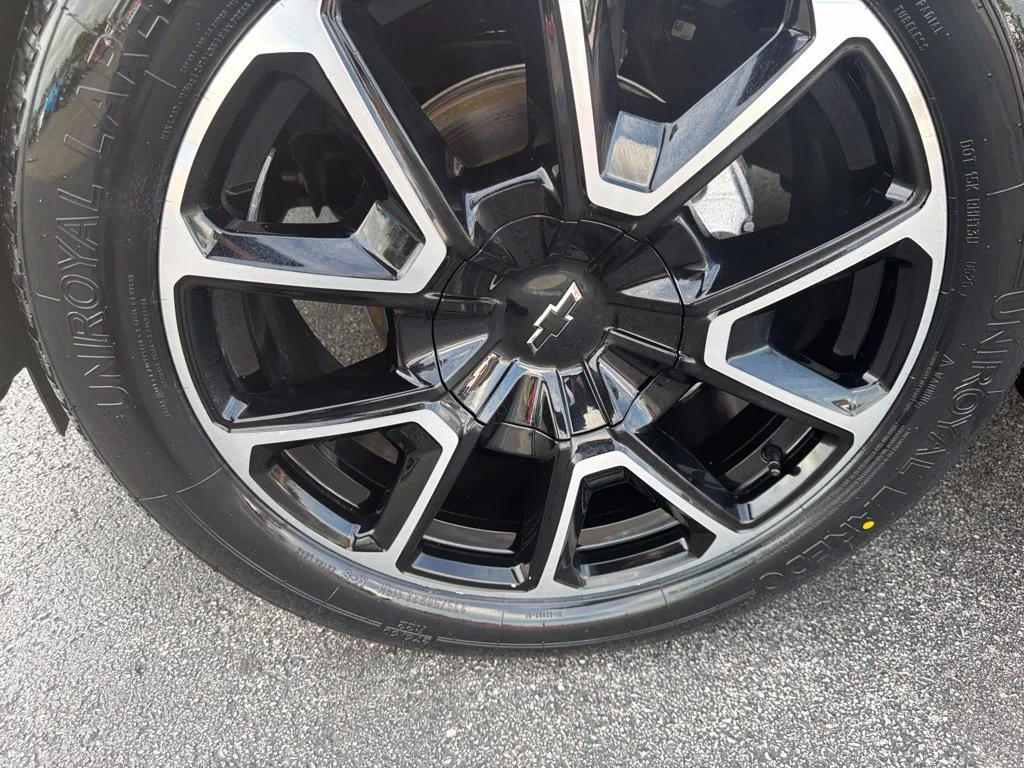 Used 2022 Satin Steel Metallic Chevrolet RST image 9