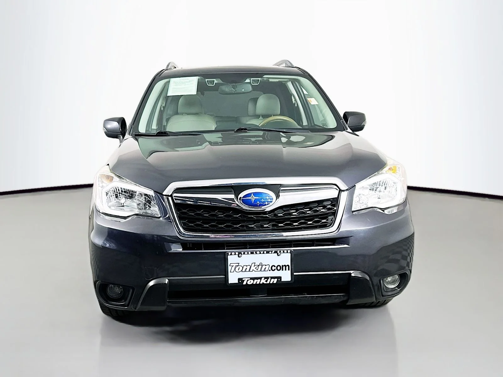 Used 2016 Dark Gray Metallic Subaru 2.5i Touring image 3