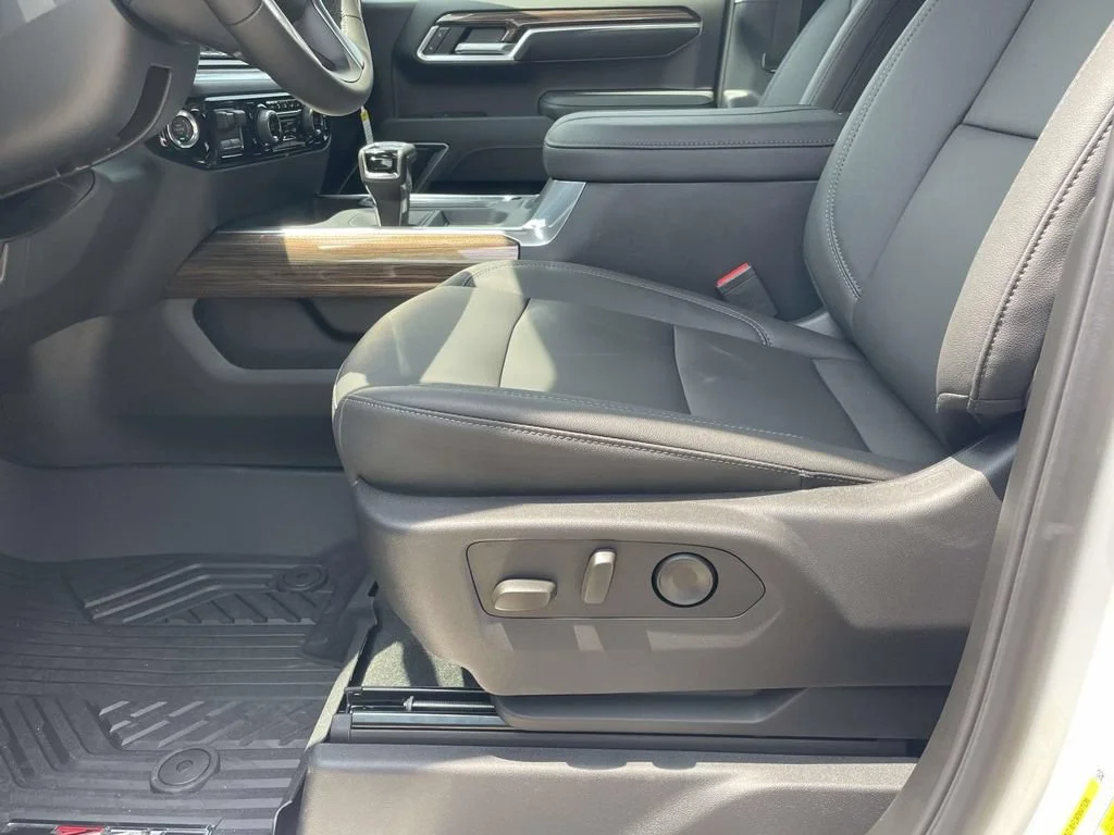 2026 Chevrolet Silverado 1500 RST - Photo 14