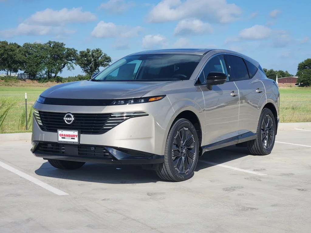 New 2026 Champagne Silver Metallic Nissan Platinum image 2