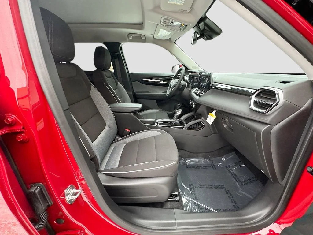 2026 Chevrolet Trailblazer LT - Photo 32