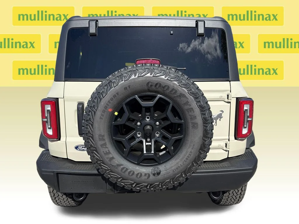 New 2026 Beige Ford Badlands image 14
