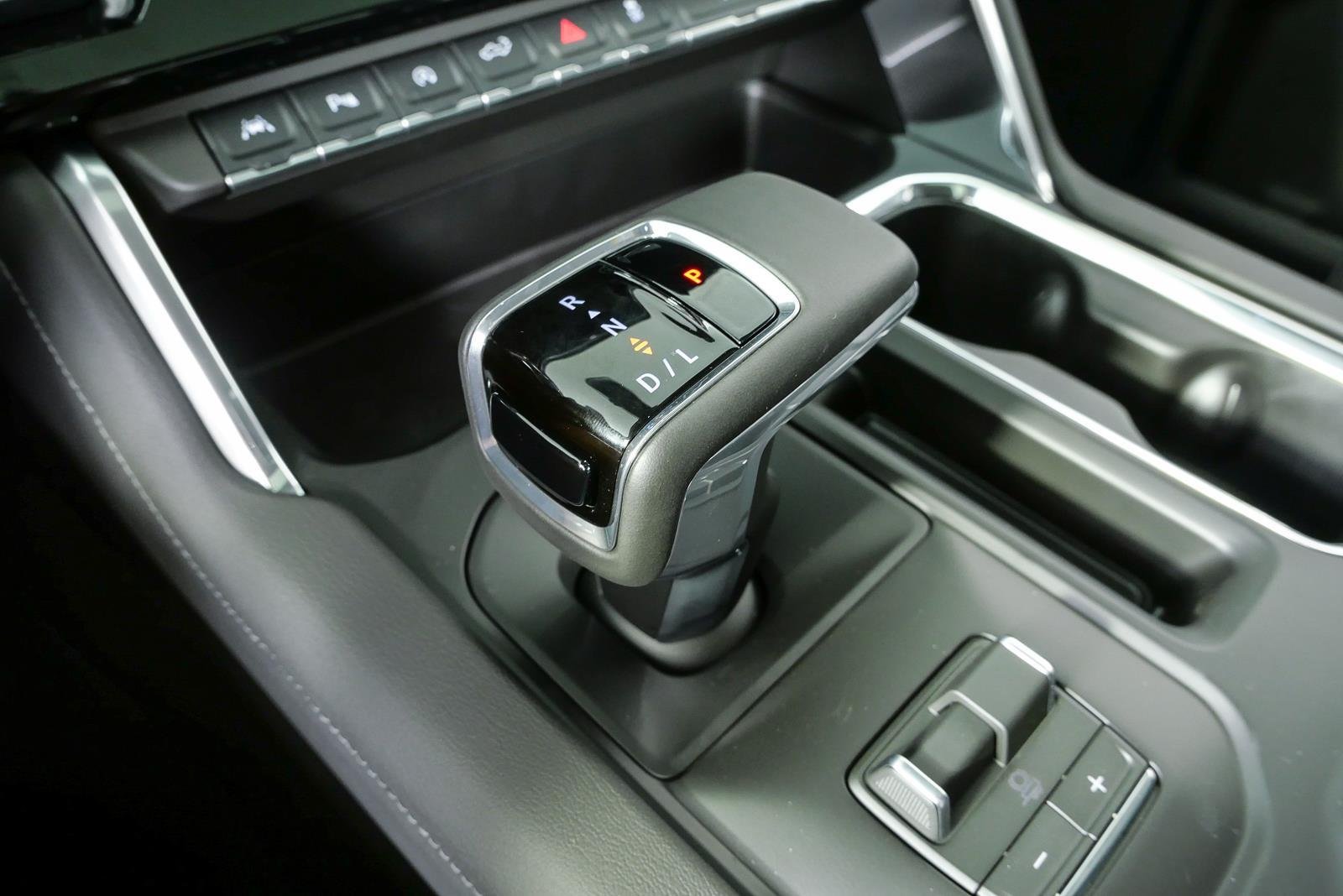 2026 GMC Sierra 1500 Denali - Photo 18