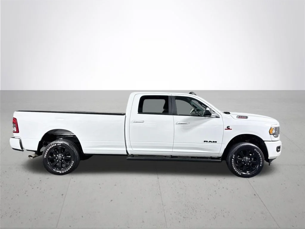 Used 2021 White Ram Big Horn image 5