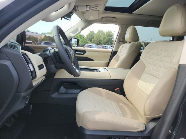 2026 Nissan Armada Platinum Reserve - Photo 6