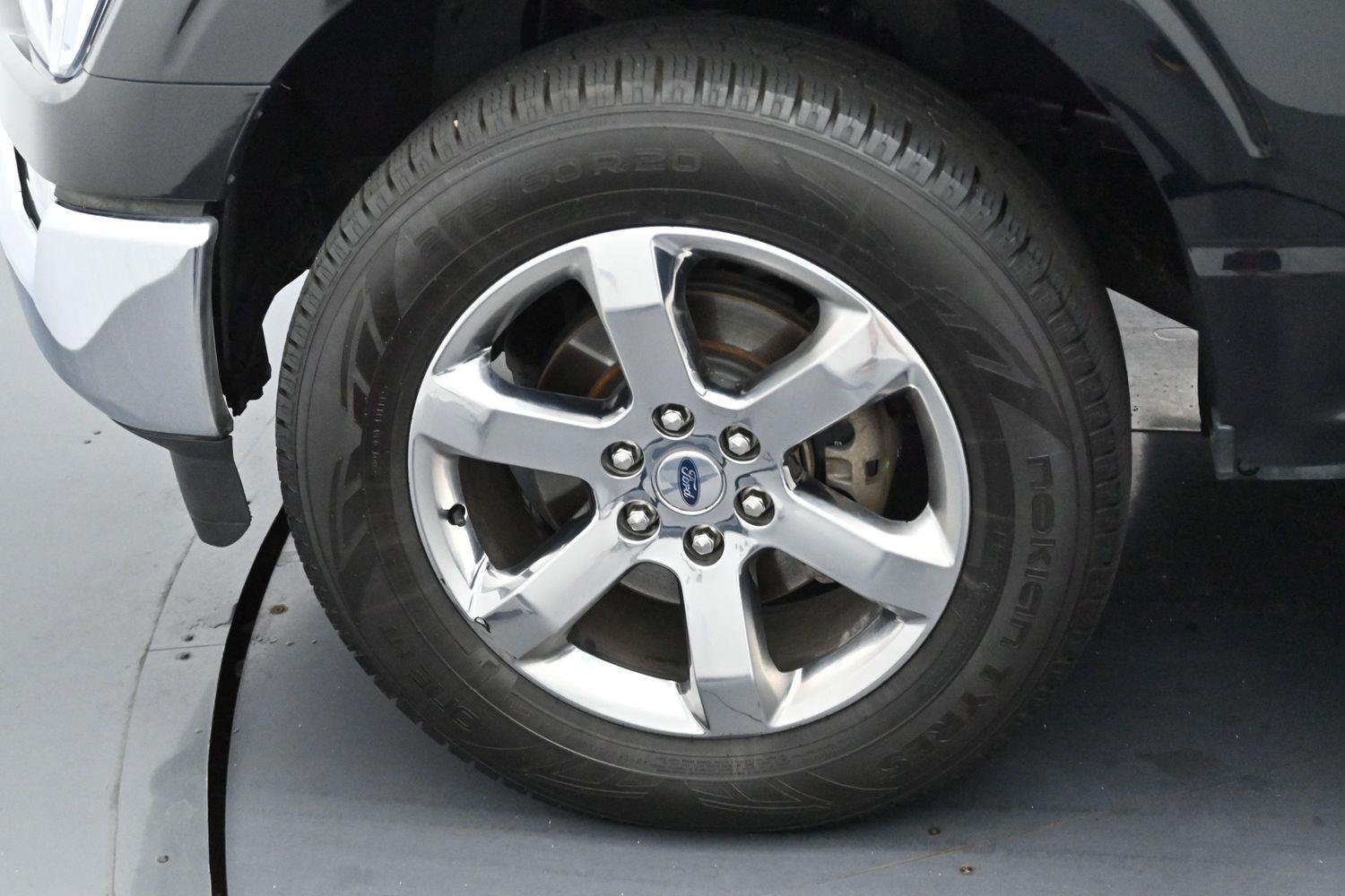 Used 2023 Black Ford XL image 37