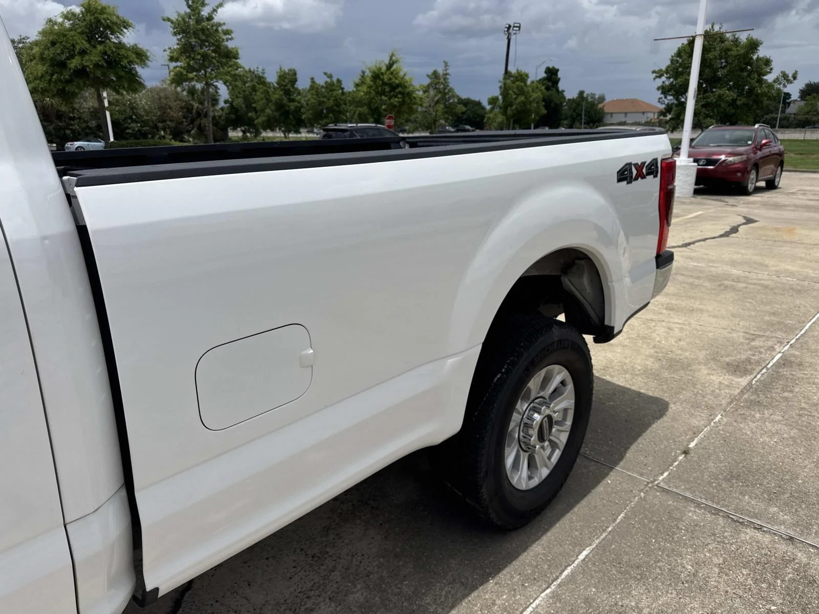 Used 2021 Oxford White Ford XLT image 13