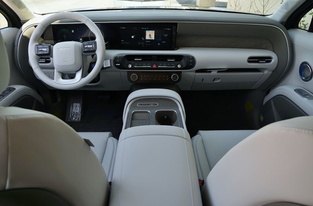 New 2026 Abyss Black Pearl Hyundai SEL Premium image 34