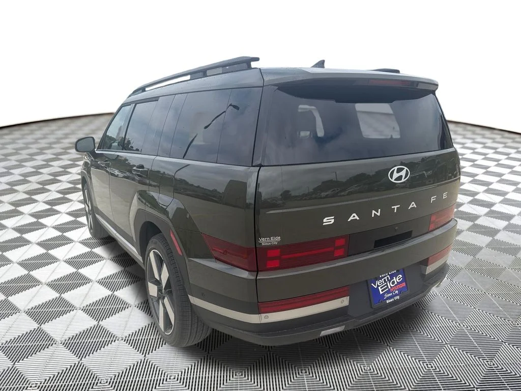 New 2026 Green Hyundai Limited image 3