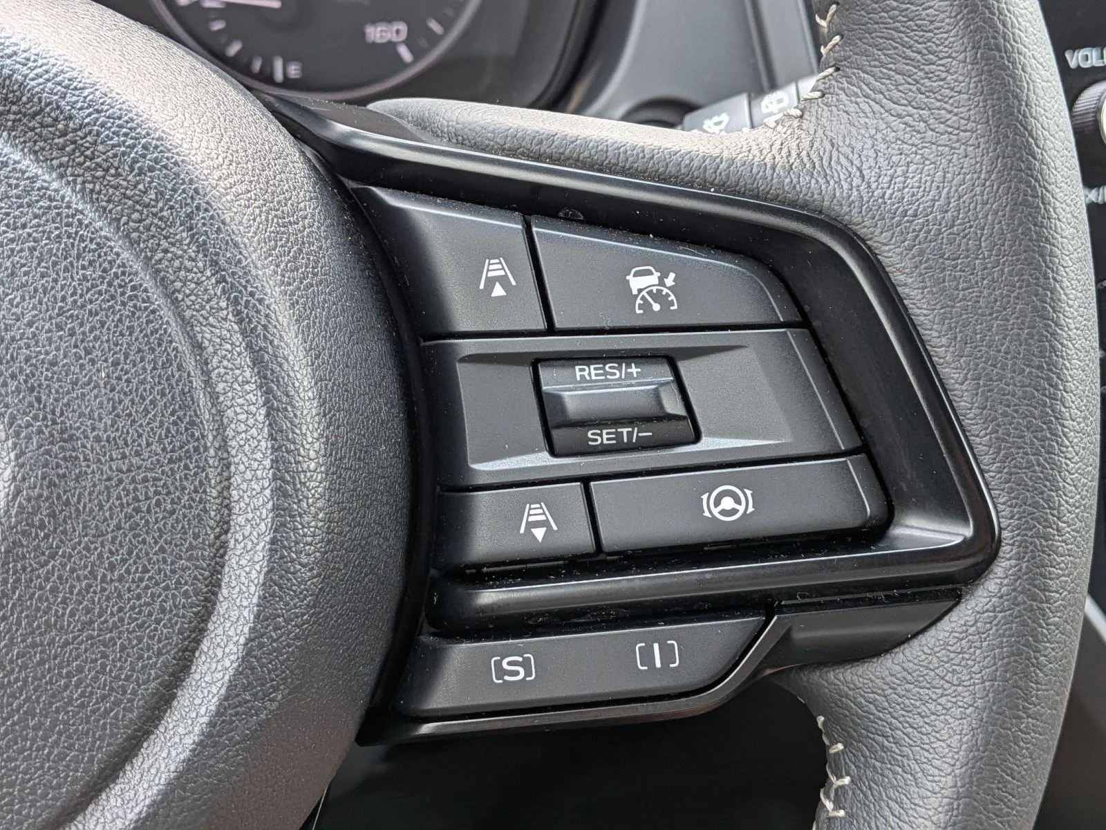 Used 2026 Ice Silver Metallic Subaru Premium image 19