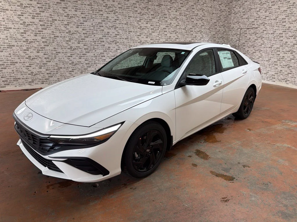 New 2026 Serenity White Hyundai SEL Sport Plus image 3