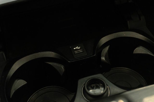 Used 2021 Black BMW 330i image 28