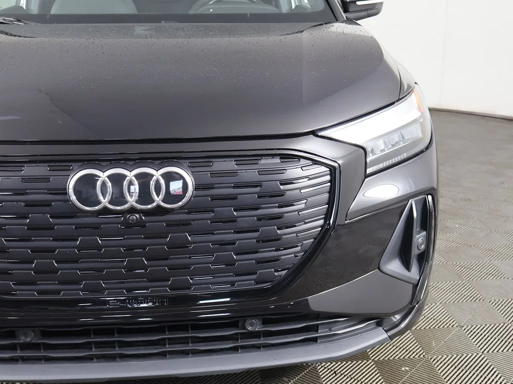 Used 2023 Black Audi Premium Plus image 16