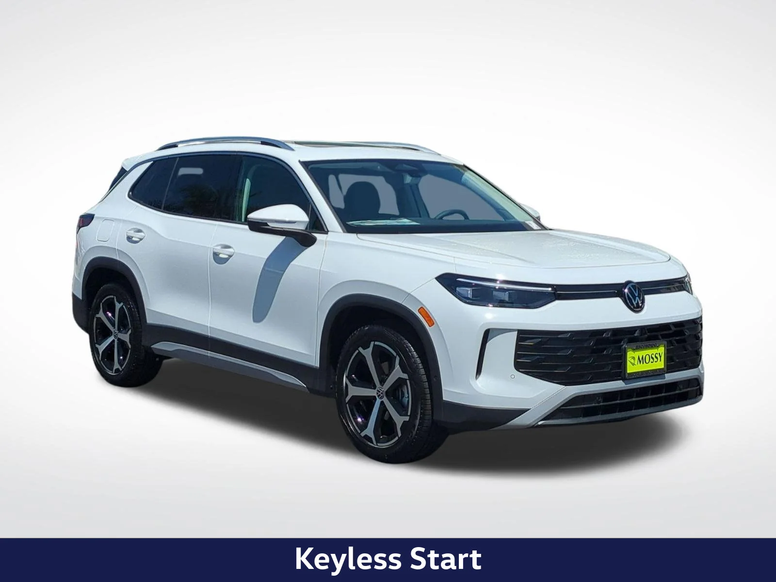 New 2026 White/off-white Volkswagen SE image 2