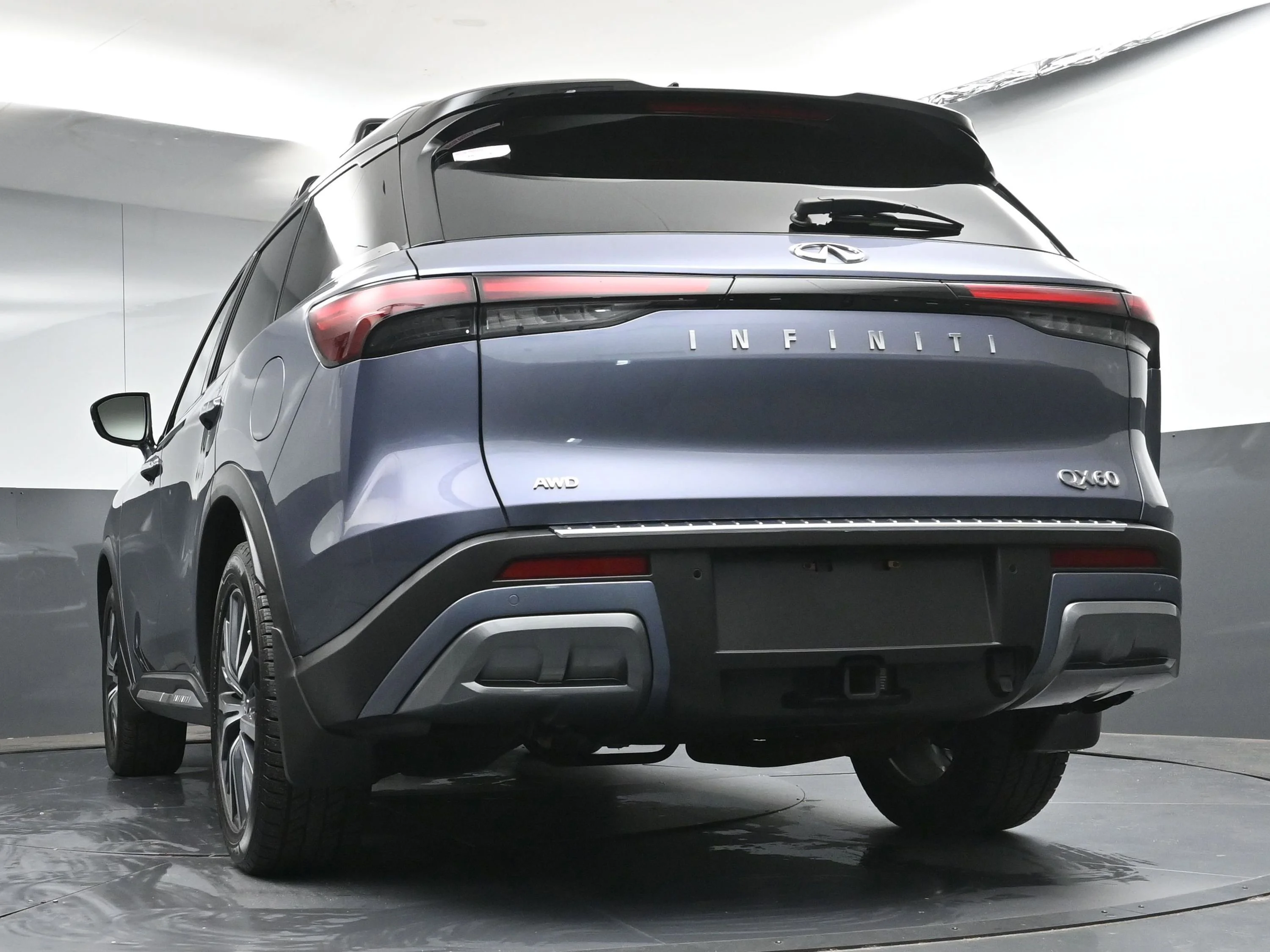 Used 2023 Moonbow Blue/Black Obsidian INFINITI AUTOGRAPH image 30