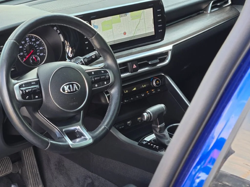 Used 2021 Blue Kia EX image 21