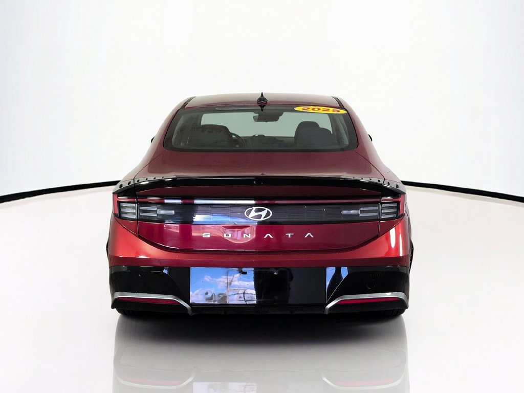 Used 2025 Red Hyundai SEL image 7