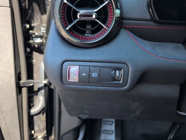 2025 Chevrolet Blazer EV RS - Photo 25