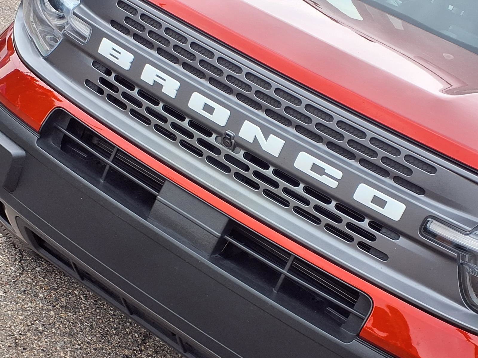 Used 2023 Chili Pepper Red Ford Badlands image 28