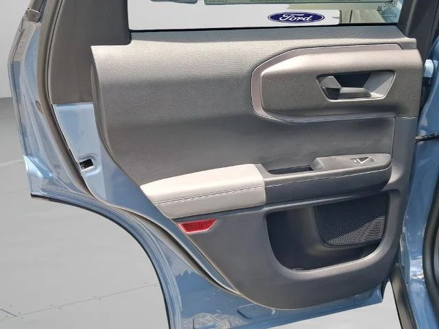 New 2026 Azure Gray Metallic Tri-Coat Ford Badlands® image 19