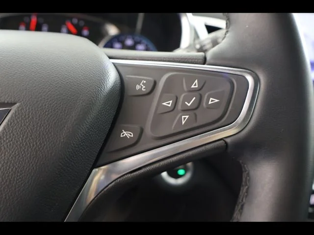 Used 2024 White Chevrolet LT image 20