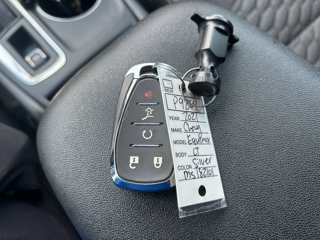 Used 2021 SILVER ICE METALLIC Chevrolet LT image 34
