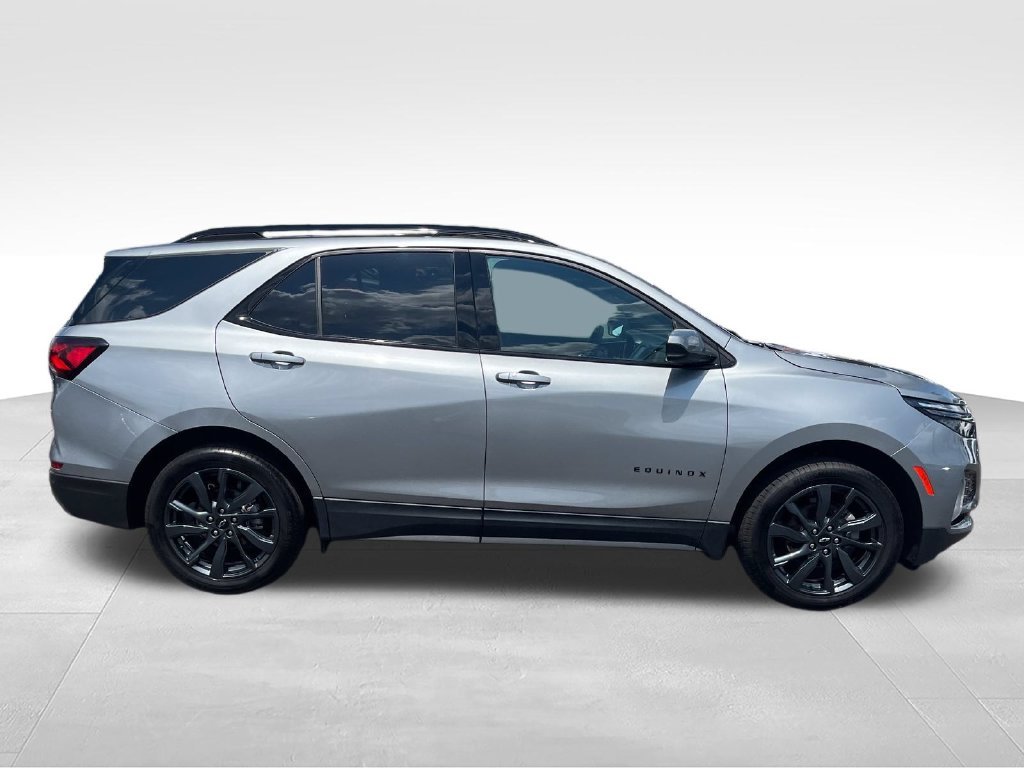 Used 2023 Gray Chevrolet RS image 6