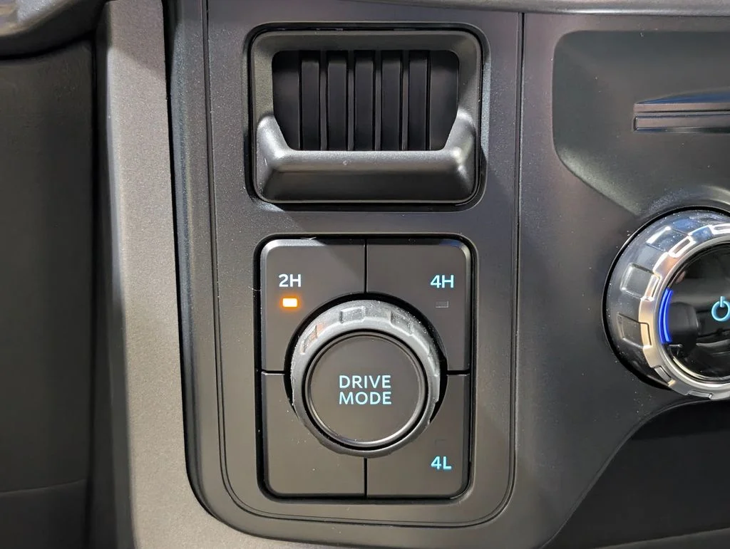 New 2026 White Ford XLT image 8