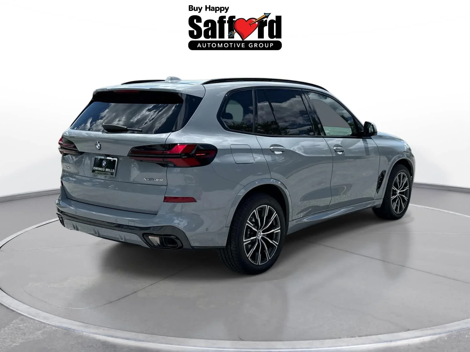 Used 2026 Brooklyn Grey Metallic BMW xDrive40i image 9