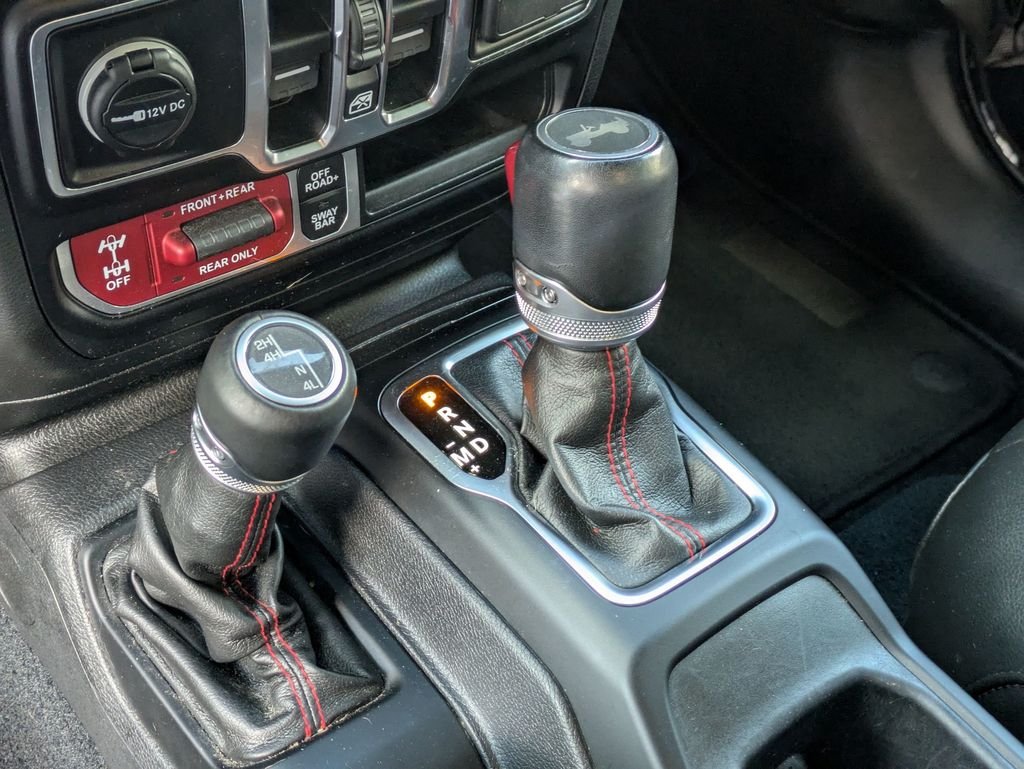 Used 2022 Black Jeep Unlimited Rubicon image 19