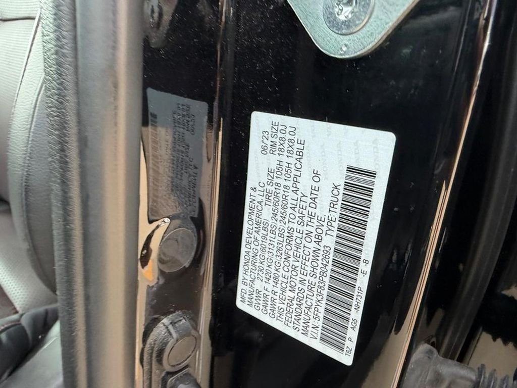 Certified Used 2023 Crystal Black Pearl Honda AWD BLACK EDITION image 23