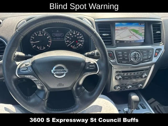 Used 2020 Blue Nissan SL image 21