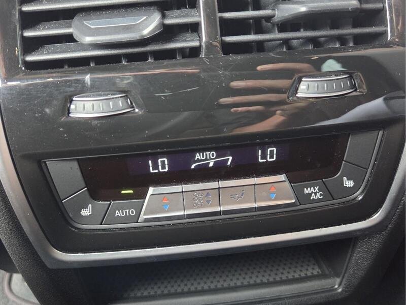 Used 2025 Blue BMW XDRIVE40I SPORTS ACTIVITY VEHICLE image 14