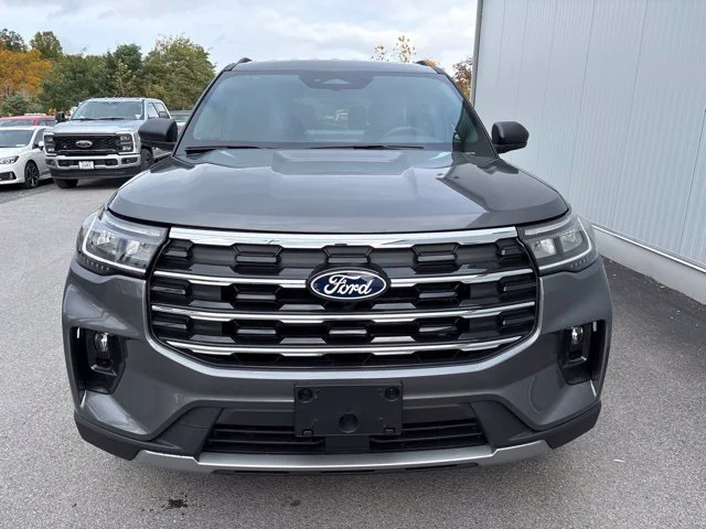 New 2027 Carbonized Gray Metallic Ford Active image 2
