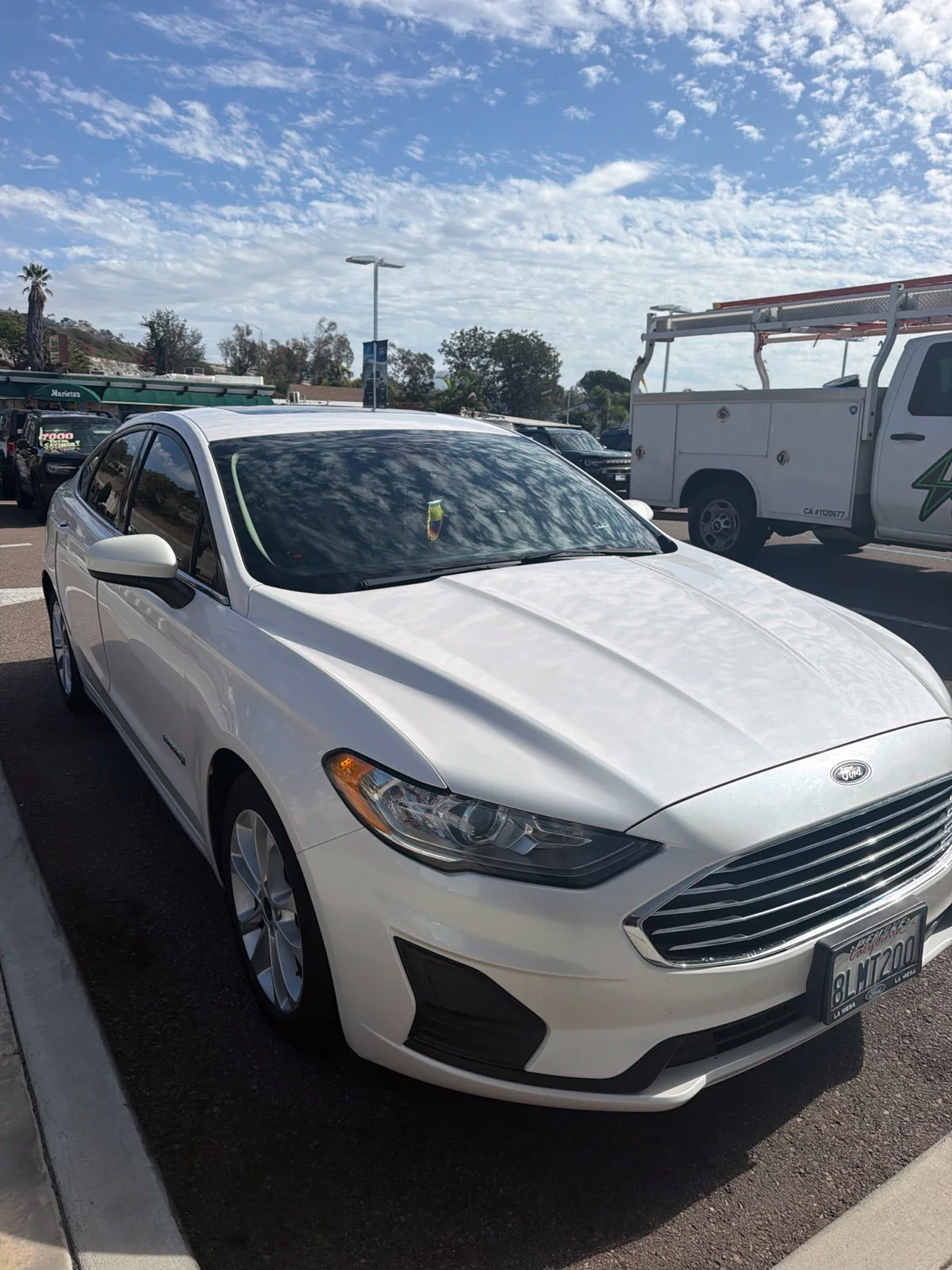 Used 2019 White Ford SE image 3