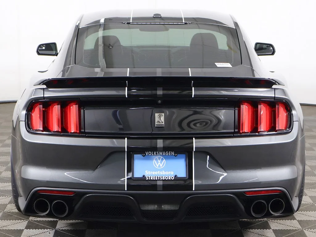 Used 2017 Magnetic Ford Shelby GT350 image 10