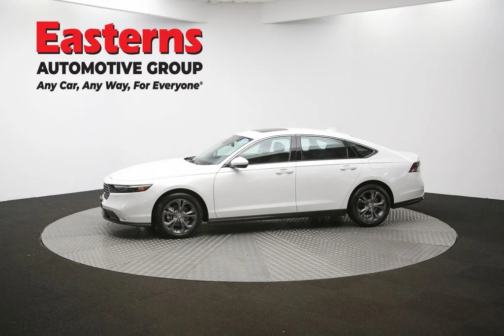 Used 2024 White Honda EX image 58